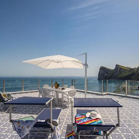 Relais Tritone Apartment *