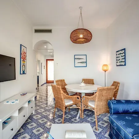 Relais Tritone Apartment Nerano