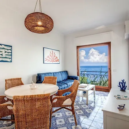 Apartment Relais Tritone