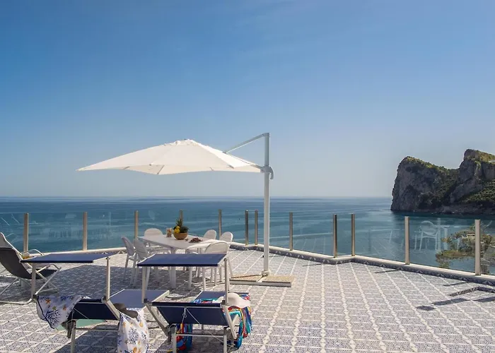 Relais Tritone Nerano